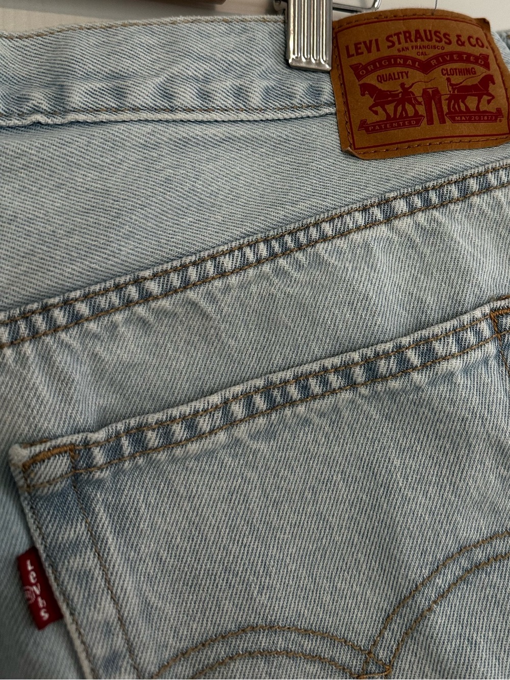 Levi’s Jean Shorts - Picture 4 of 5